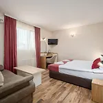 Hotel орфей Kurdzhali